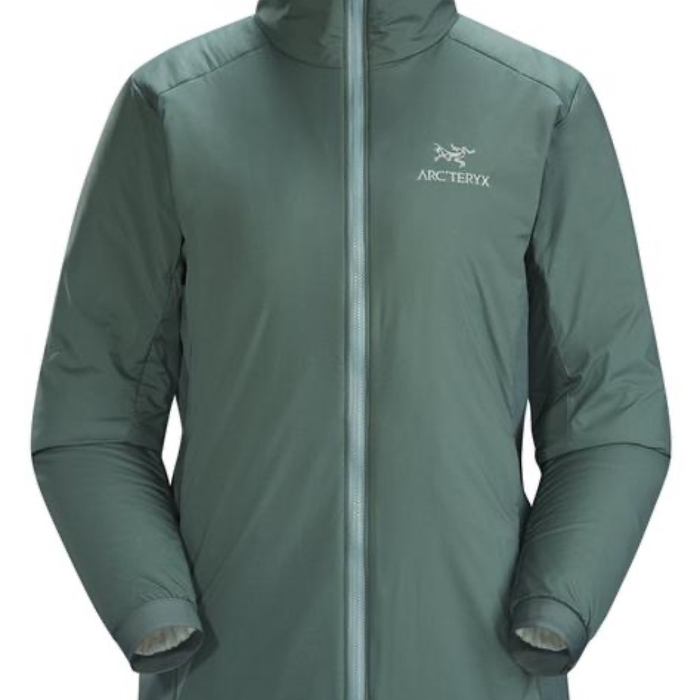 Arc'teryx Women's Jacket in Forest Green